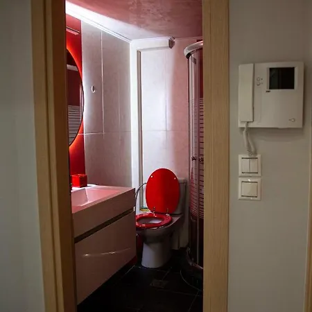 Athens Nautical Flat