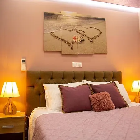 Athens Nautical Flat * Piraeus